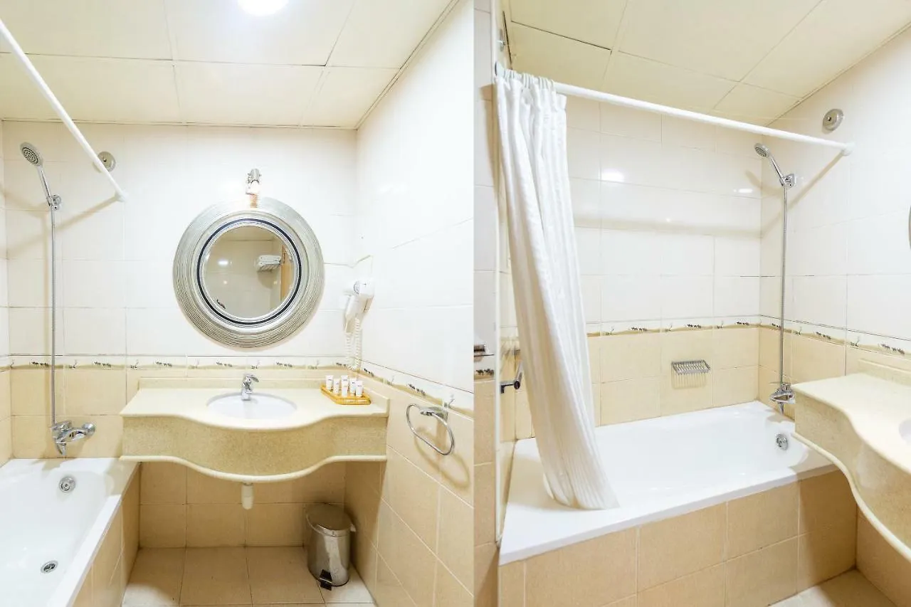 Crystal Plaza Hotel Schardscha