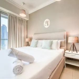 Apartment Prime Retreats - Downtown