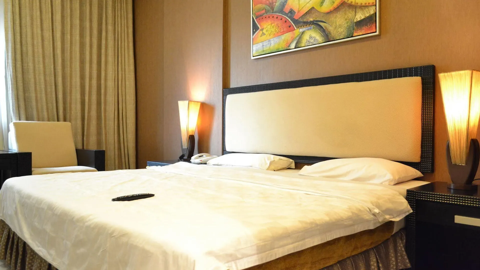 Crystal Plaza Hotel Sharjah
